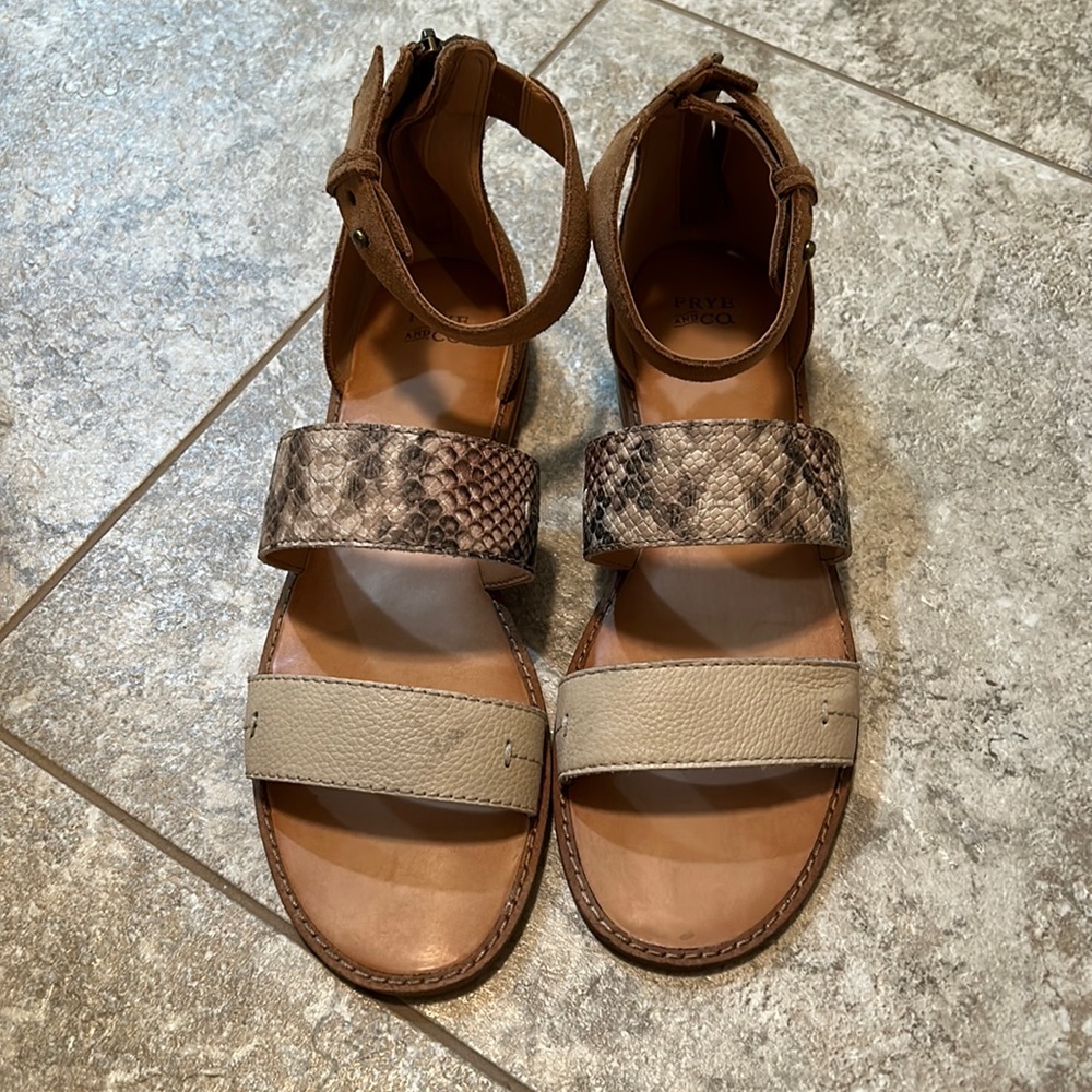 Frye Women’s Sandals